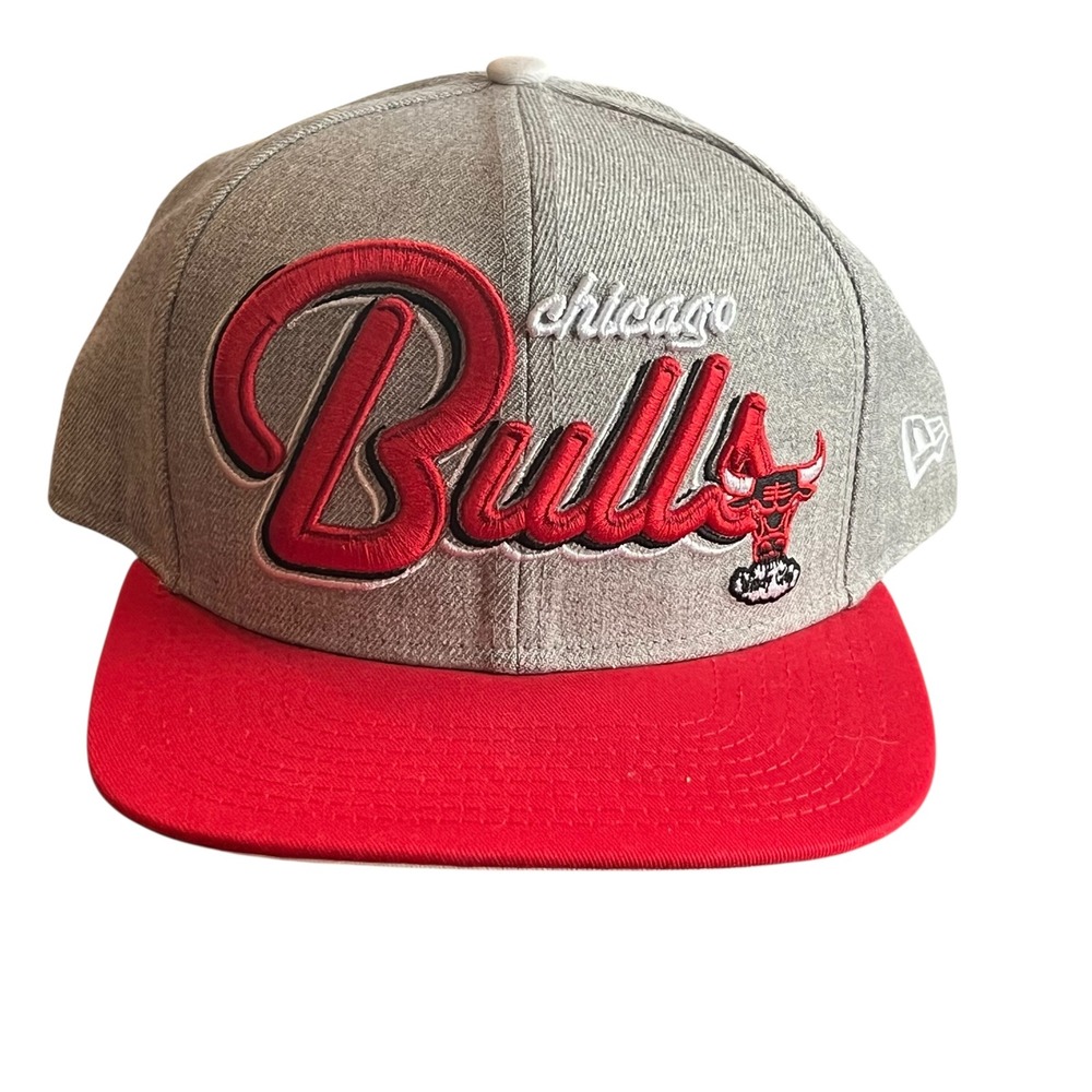New Era 9FIFTY Chicago Bulls Snapback Hat Grey Red NBA Hardwood Classics OSFM